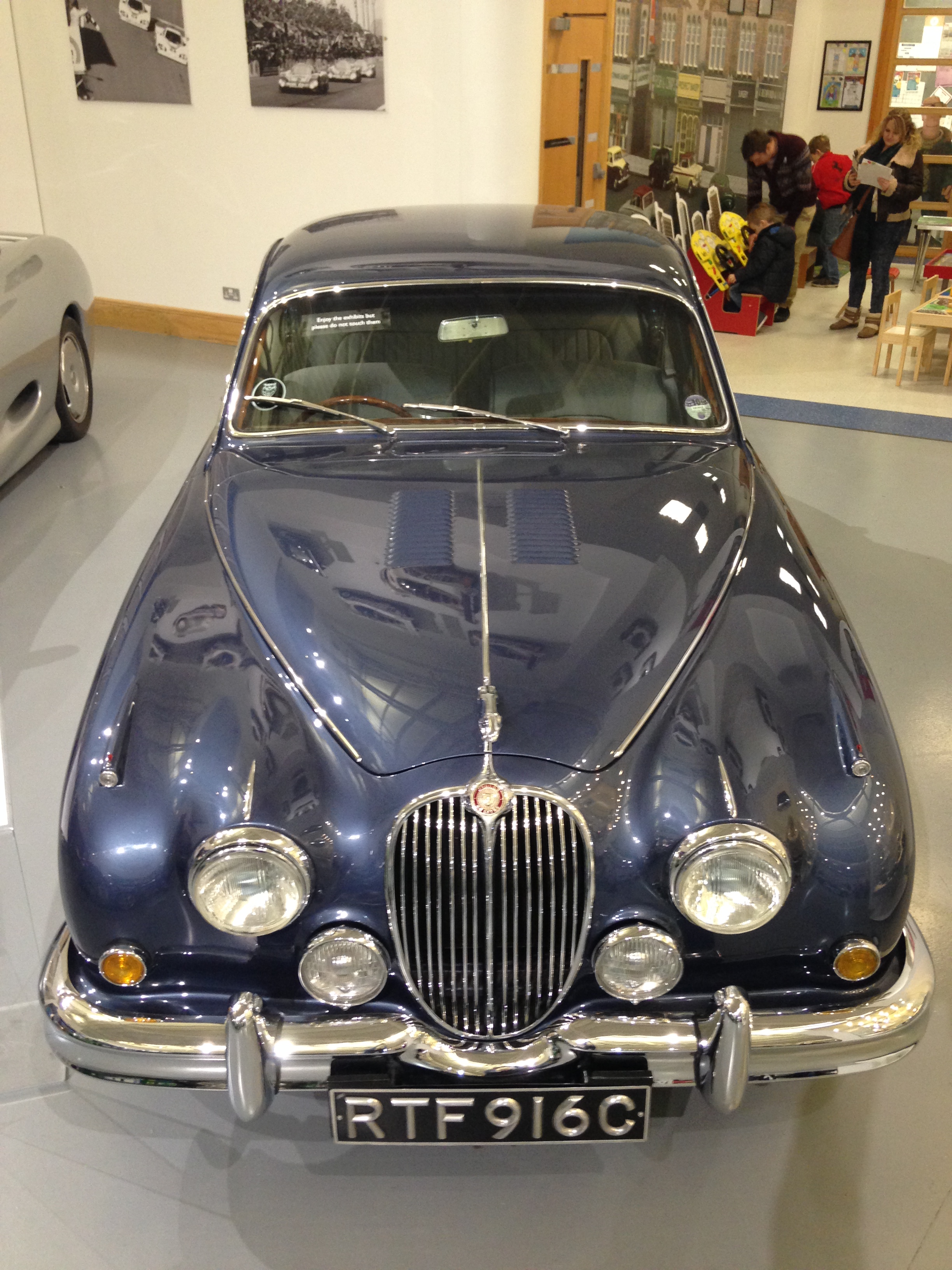 1959 - 1967 Jaguar Mk II